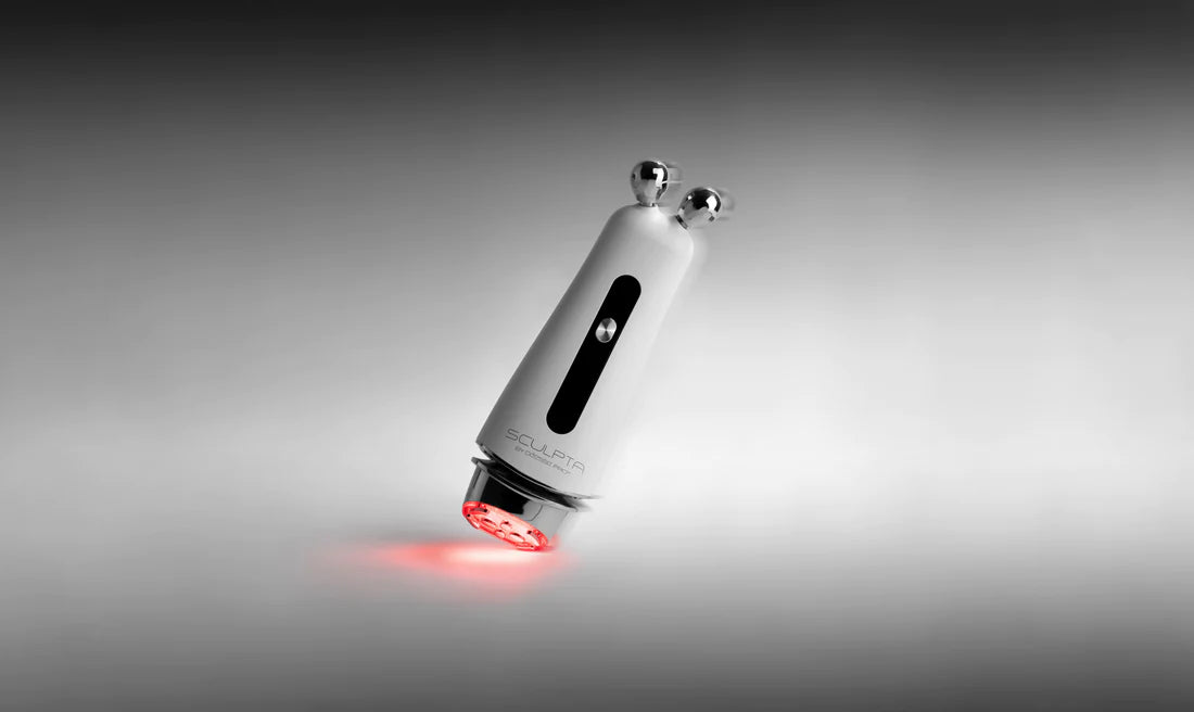 Sculpta by Déesse PRO - Face Pilate™ Device with Nelly Du Vuyst Collagen Gel